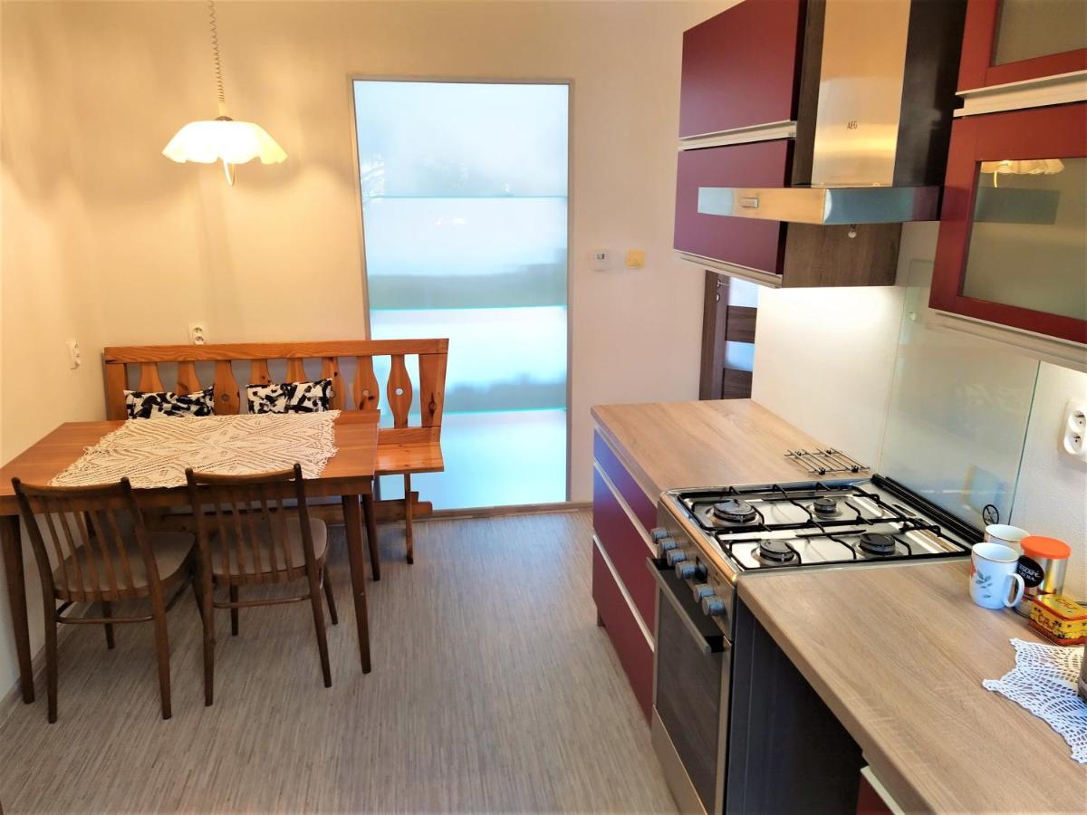 Apartman Banska Bystrica Fortnicka Eksteriør bilde